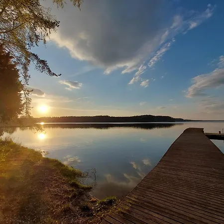 Czarnowodzianka W Pierwszej Linii Brzegowej Z Widokiem Na Jezioro * Borsk