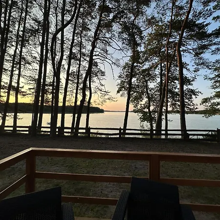 Czarnowodzianka W Pierwszej Linii Brzegowej Z Widokiem Na Jezioro * Borsk