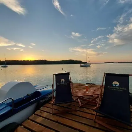 Czarnowodzianka W Pierwszej Linii Brzegowej Z Widokiem Na Jezioro Resort Borsk
