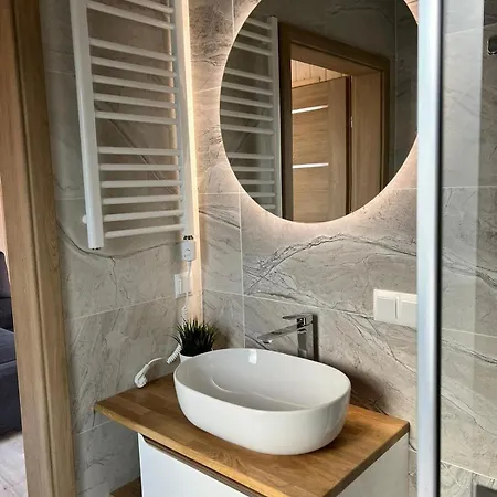 Czarnowodzianka W Pierwszej Linii Brzegowej Z Widokiem Na Jezioro Resort *