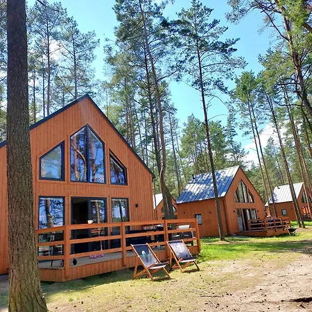 Resort Czarnowodzianka W Pierwszej Linii Brzegowej Z Widokiem Na Jezioro